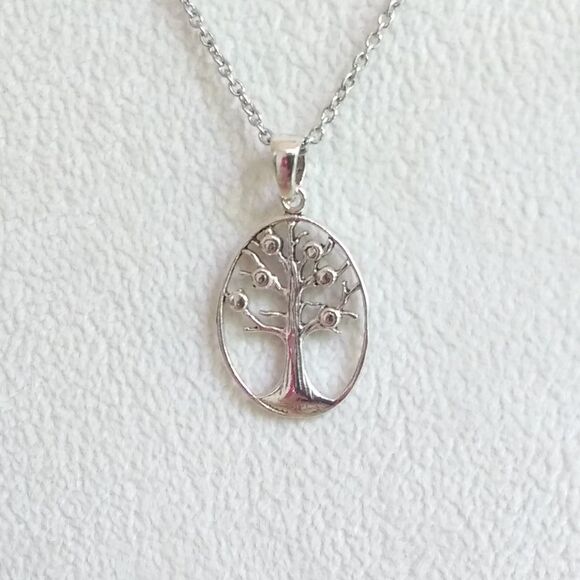 Tree of Life Sterling Silver Pendant Necklace and Chain - Picture 4 of 4